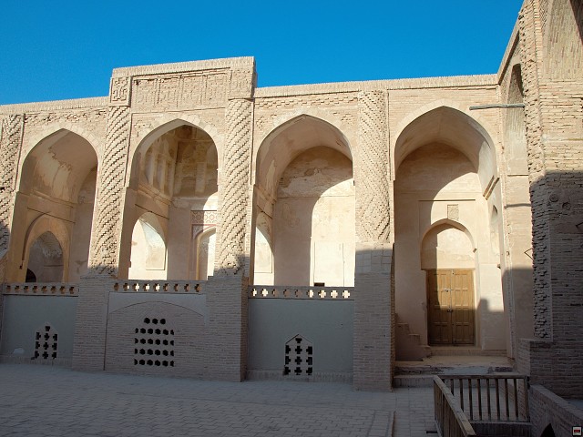 img00034.jpg