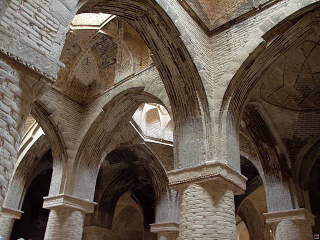 img00002.jpg