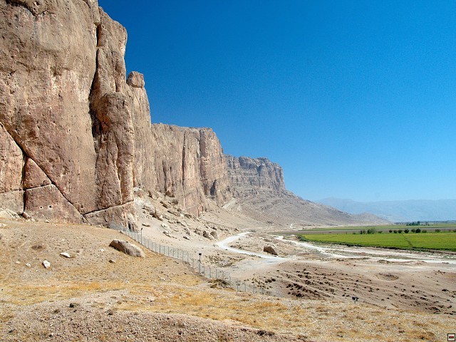 img00004.jpg