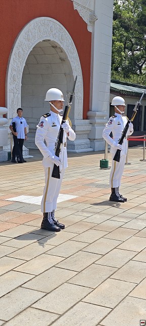 img00016.jpg