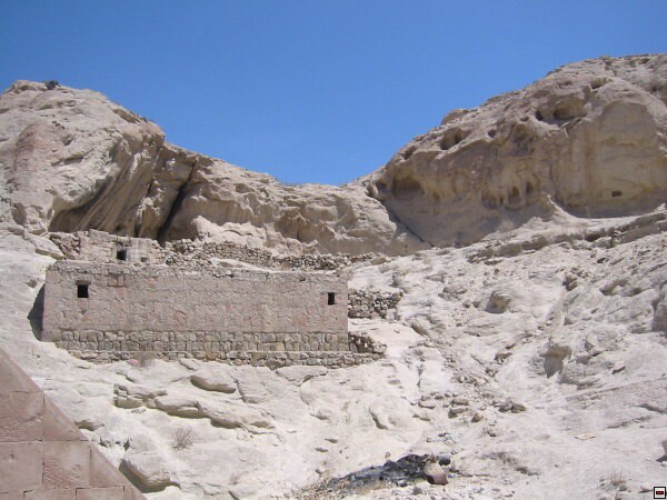 img00092.jpg