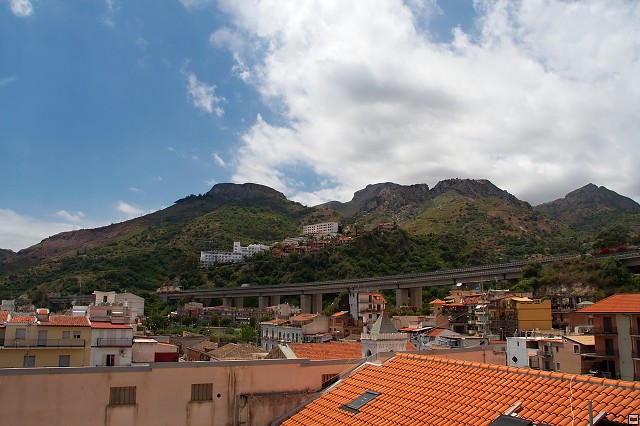 img00002.jpg