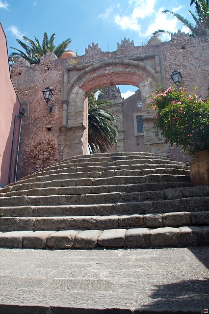 img00014.jpg