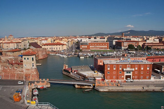img00007.jpg