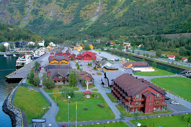 img00006.jpg