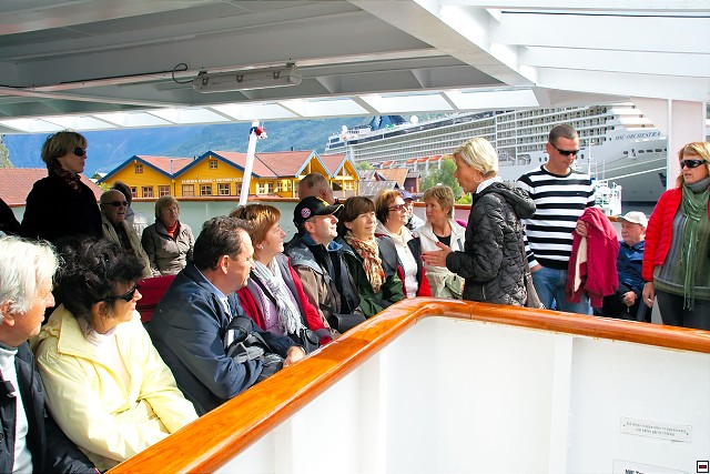 img00025.jpg