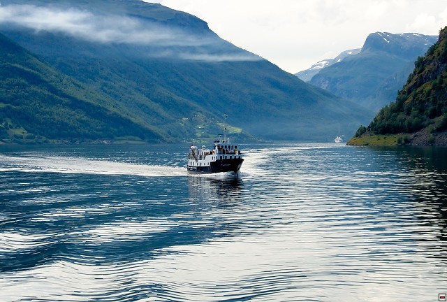 img00030.jpg