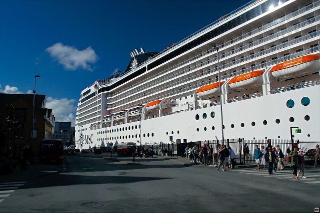 img00030.jpg