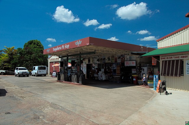 img00005.jpg