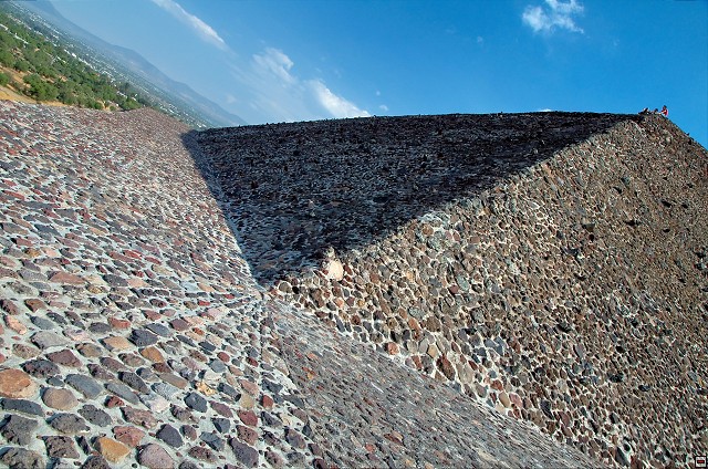 img00018.jpg
