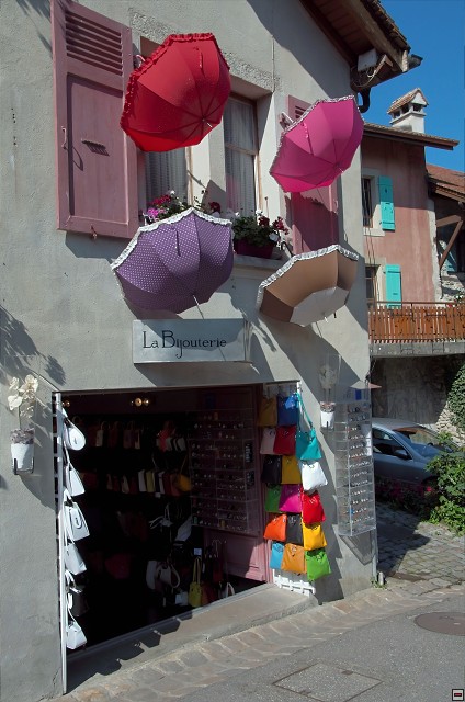 img00015.jpg