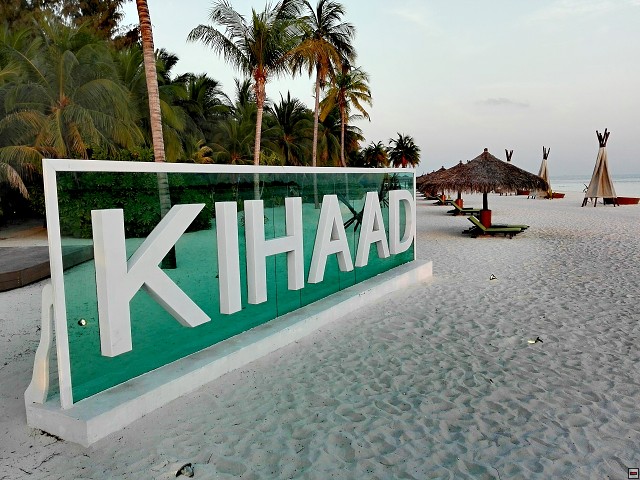 img00012.jpg