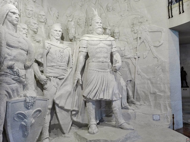img00003.jpg