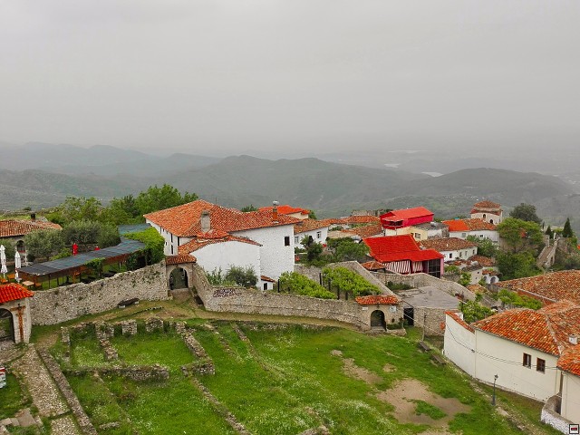 img00004.jpg