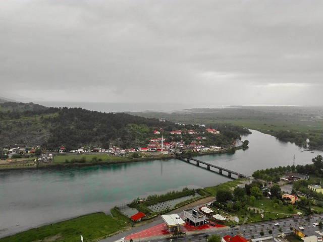 img00011.jpg
