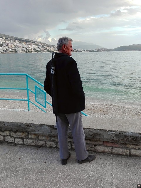 img00018.jpg