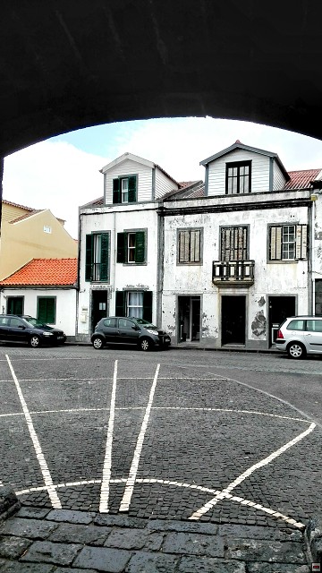 img00019.jpg