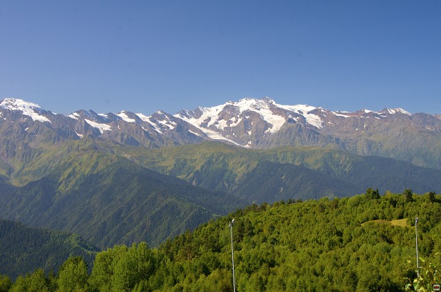 img00004.jpg