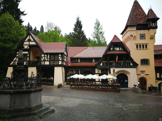 img00004.jpg