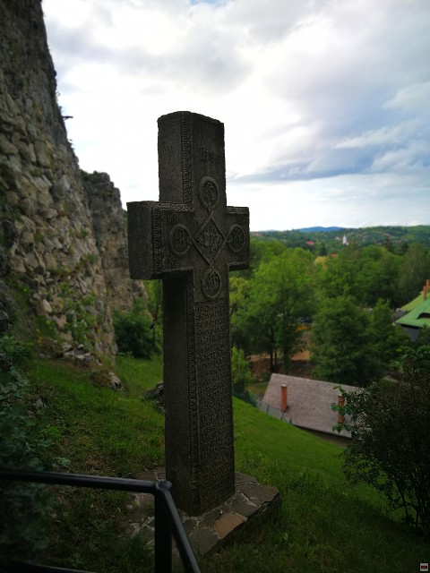 img00028.jpg