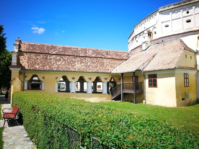 img00027.jpg