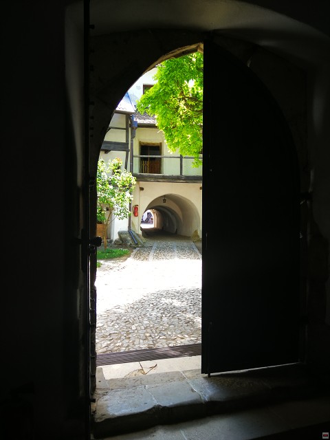 img00031.jpg
