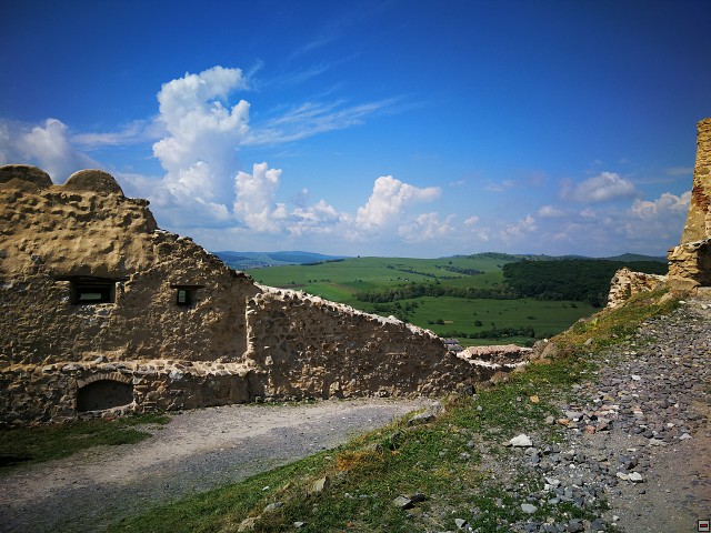 img00012.jpg