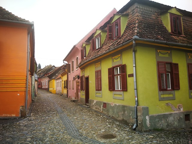img00070.jpg