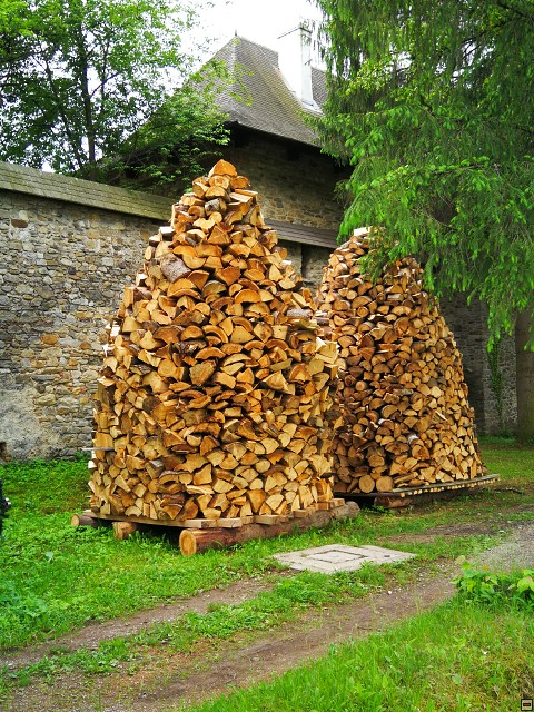 img00028.jpg