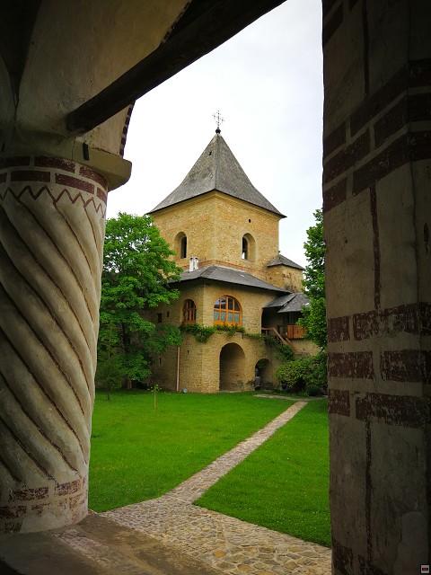 img00036.jpg