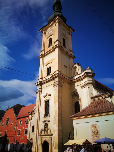 img00018.jpg