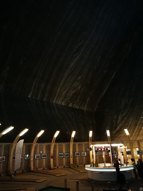 img00018.jpg