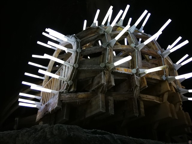 img00021.jpg