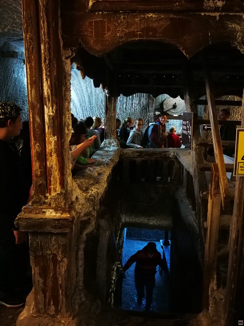 img00030.jpg