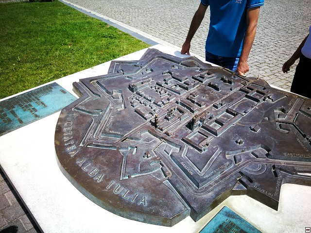 img00062.jpg
