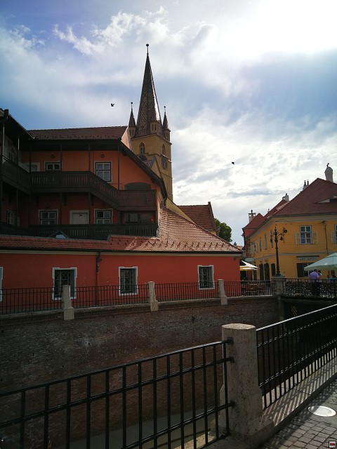 img00069.jpg