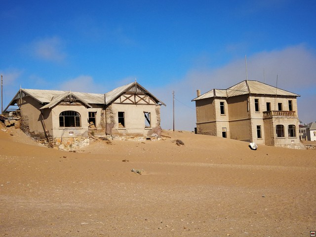 img00012.jpg