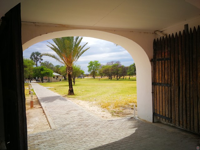 img00011.jpg