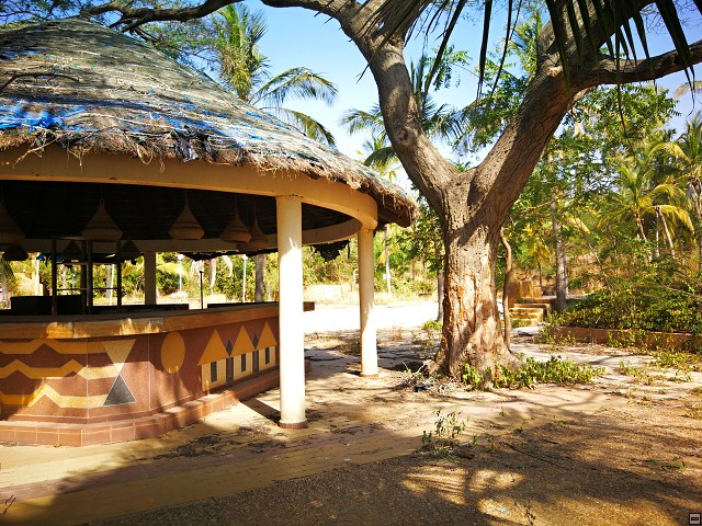img00195.jpg