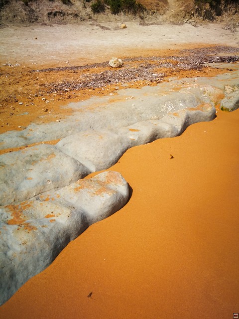 img00018.jpg