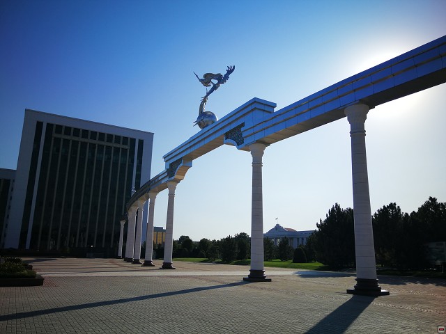 img00018.jpg