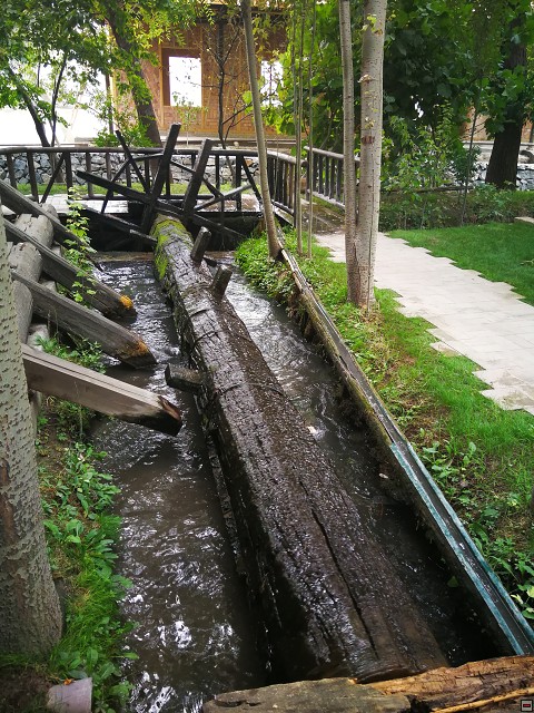 img00027.jpg