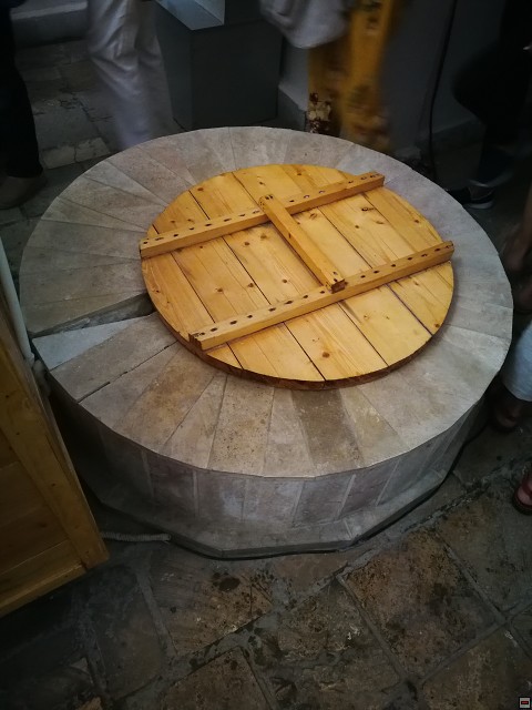 img00005.jpg