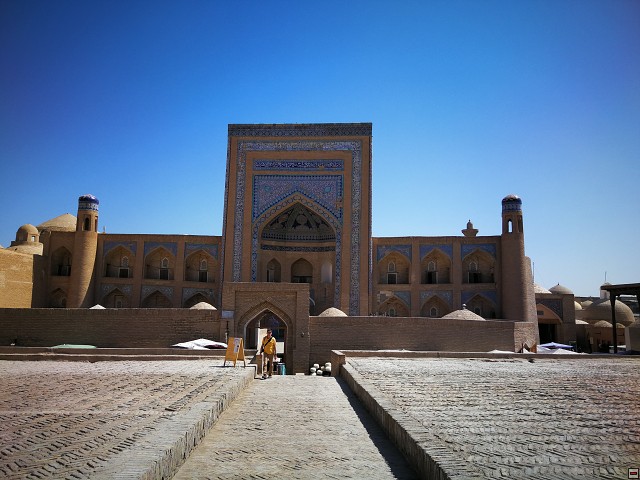 img00024.jpg