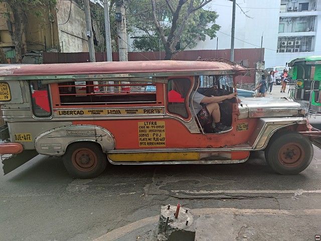 img00011.jpg