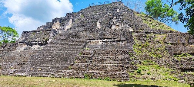 img00027.jpg