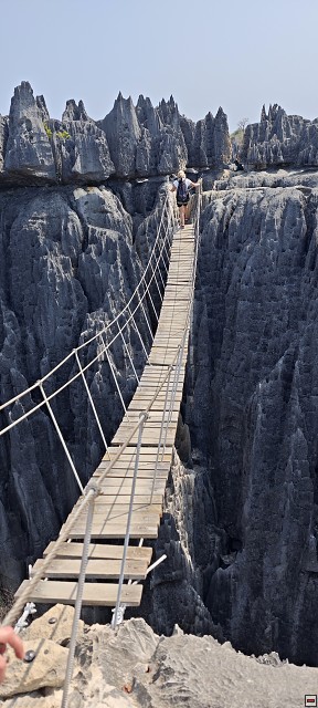 img00044.jpg