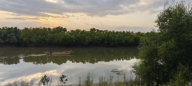 img00004.jpg