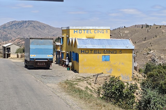 img00045.jpg