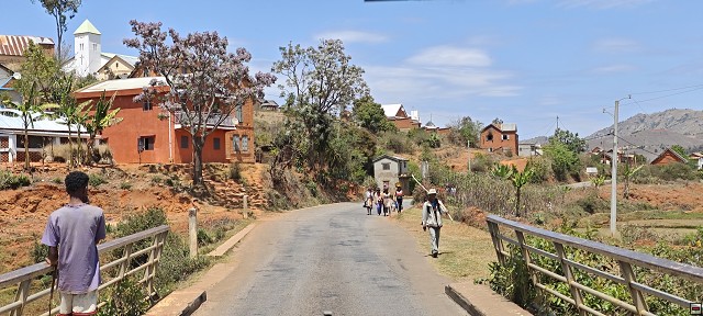 img00048.jpg